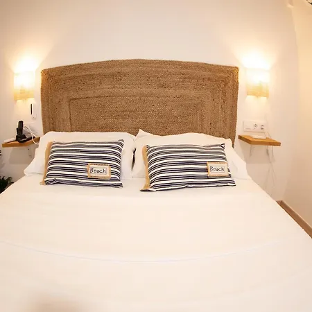 Гостевой дом Playa Dreams Nautico Adults Гарруча