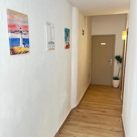 Гостевой дом Playa Dreams Nautico Adults Гарруча